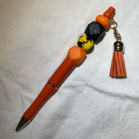 Orange black Silicone bead pen - Picture 1 of 2